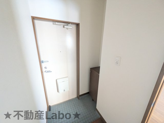 古山ハイツパートⅡの玄関