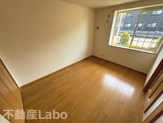 オーブⅡ　の洋室