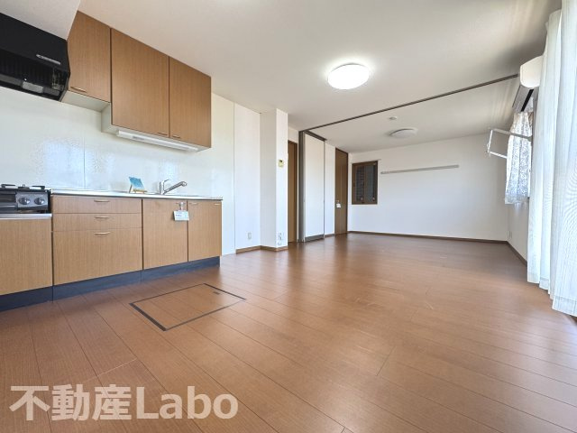 ウィルコート大松Bの洋室