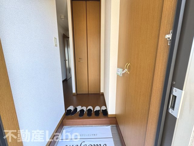 ウィルコート大松Bの玄関