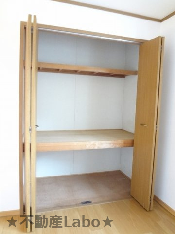 グランディ－ルＴの収納