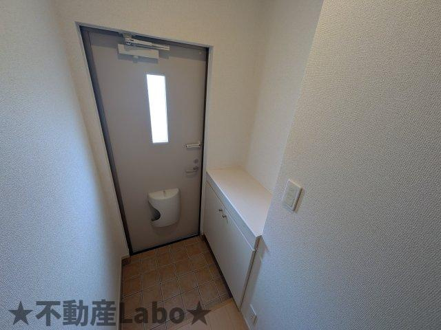 パールハウス２４の玄関