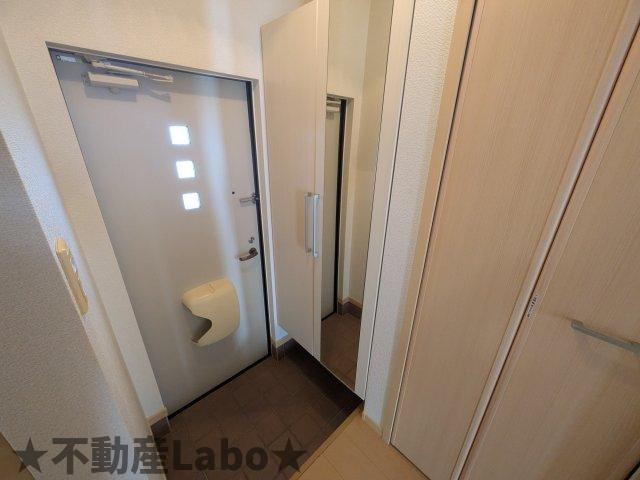 ルイ・メゾンK Ⅰの玄関