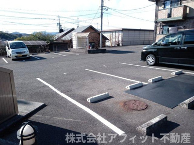 【駐車場】 | セジュールセラ A棟