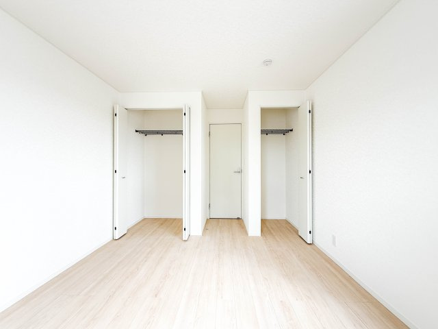 大村市小路口本町-第1の収納|■■2号棟／2F／洋室■■