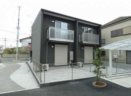 鶴ヶ島市大字上広谷のテラス