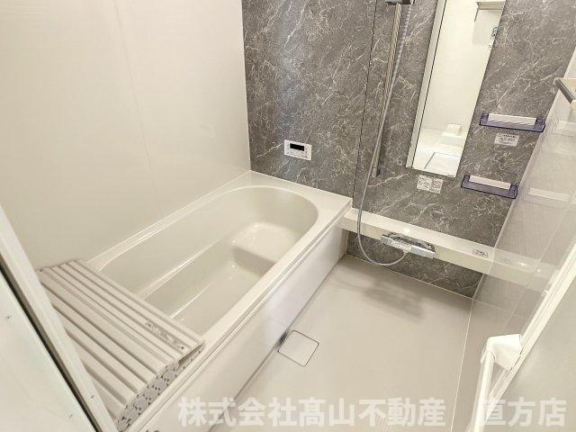 直方市大字知古のアパートの浴室