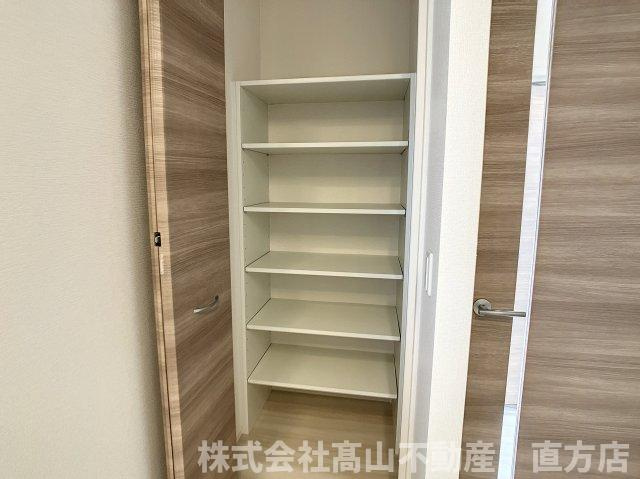 直方市大字知古のアパートの収納