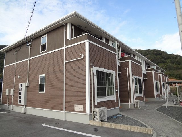 ヴィラ　ハピネス