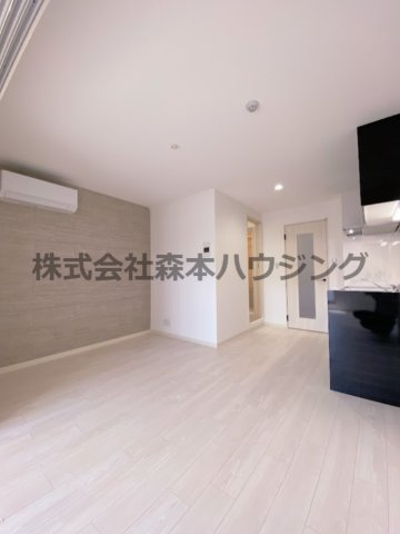 【居間・リビング】 | 　クリエオーレ倉治 | おしゃれなリビングです
※3階同タイプの写真です