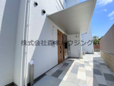 【エントランス】 | 　クリエオーレ倉治 | ゆとりのあるエントランスです
