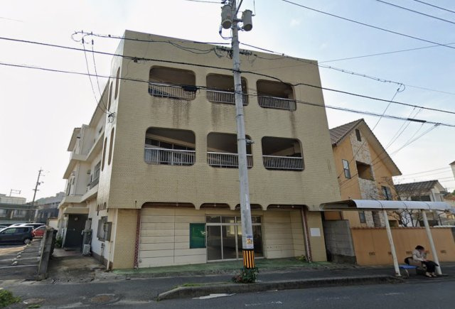 山口県下関市　一棟マンションの外観