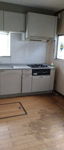 山口県下関市　一棟マンションのキッチン