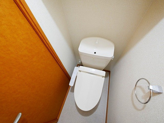 レオパレス富堂のトイレ|シンプルで使いやすいトイレです