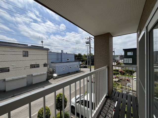 真栄１条２丁目 戸建のバルコニー|南西向きで日当りの良いバルコニー