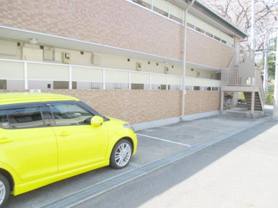 【駐車場】 | ラフィネ多摩平
