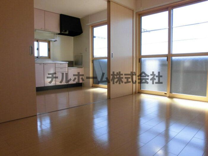 オリーヴの居間・リビング|当社、チルホームのHPもご覧ください(^^)/物件情報多数♪