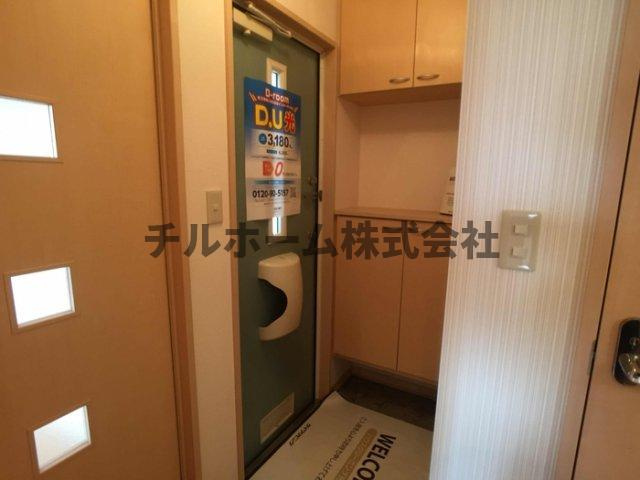 オリーヴの玄関|当社、チルホームのHPもご覧ください(^^)/物件情報多数♪