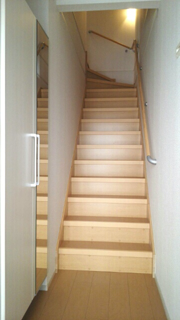 ラシュレの玄関