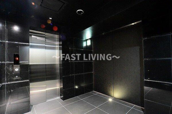 ステージファースト蔵前アジールコートのロビー