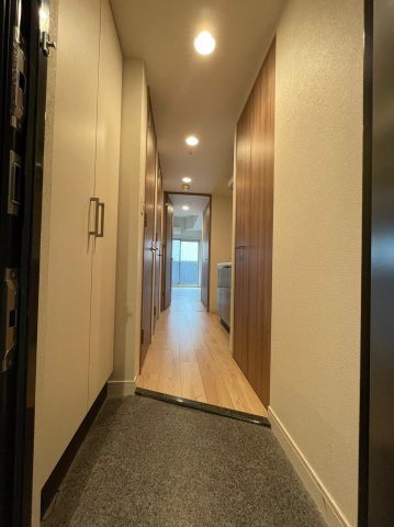 プレサンスジェネ千種内山　名古屋市賃貸　仲介手数料無料の玄関