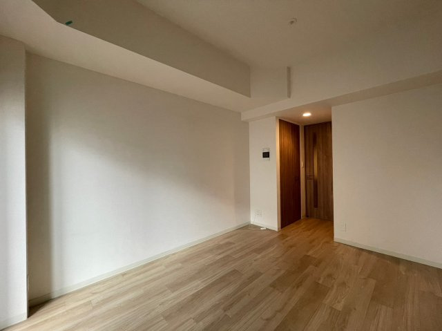 プレサンスジェネ千種内山　名古屋市賃貸　仲介手数料無料の居間・リビング