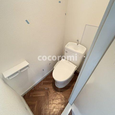 船橋本町２丁目　戸建のトイレ