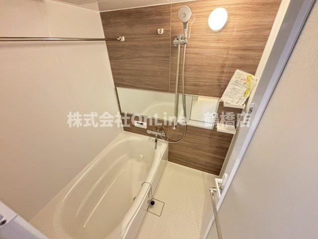 スプランディッド玉造の浴室