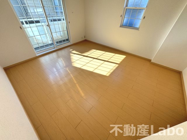 ライトハウスの洋室