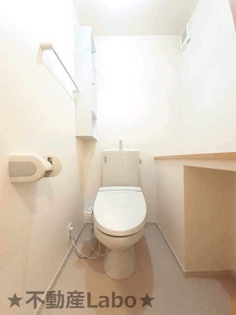 クラール名東 Aのトイレ