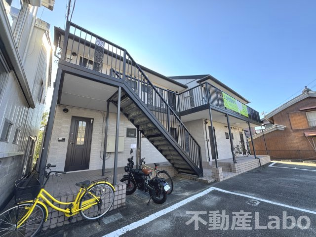 ヴィラコートの駐車場