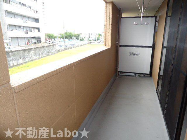 コートヴェール中島田Ⅱのバルコニー