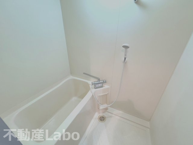 ロータスワゼルの浴室