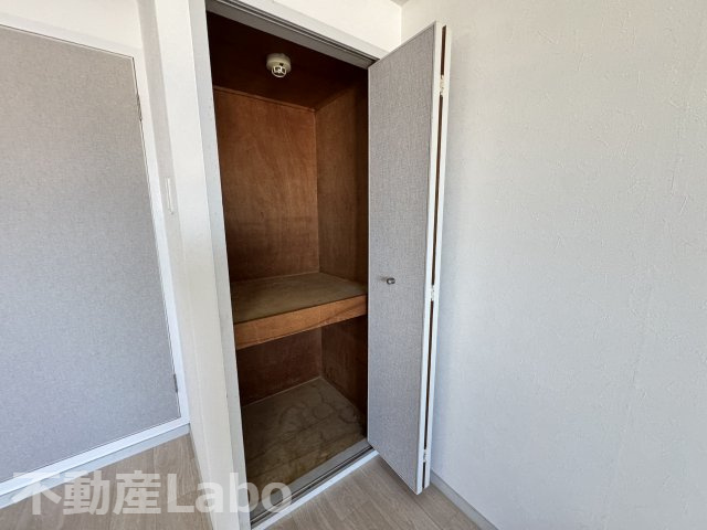 ロータスワゼルの収納