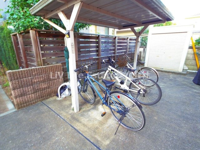 小平市上水本町２丁目のアパートのその他共用部分