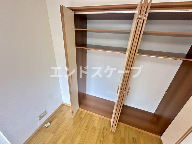アールモニ Bの収納|高崎、前橋のお部屋探しはエンドスケープまで！お客様の理想お聞かせ下さい♪