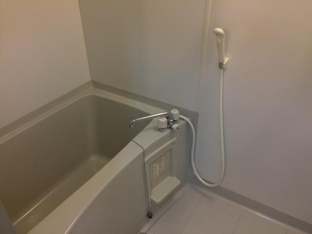シャトー晴偕の浴室