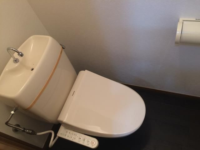 シャトー晴偕のトイレ