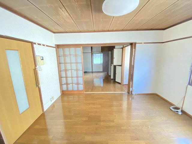 山口市宮野下の中古一戸建の洋室