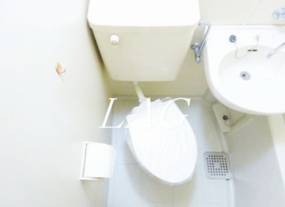 【トイレ】 | ブルーロビン | トイレです。