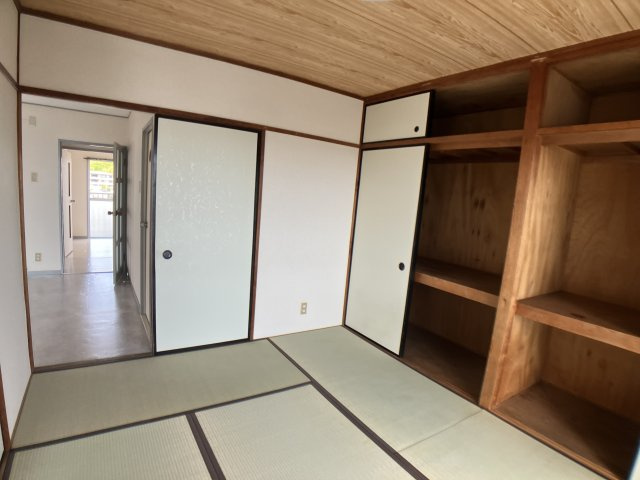 エクセレント白山の収納