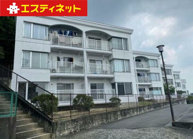 エクセレント白山の外観