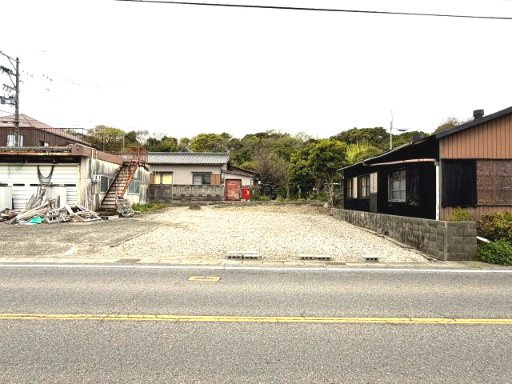 知多郡美浜町大字布土字梅之木