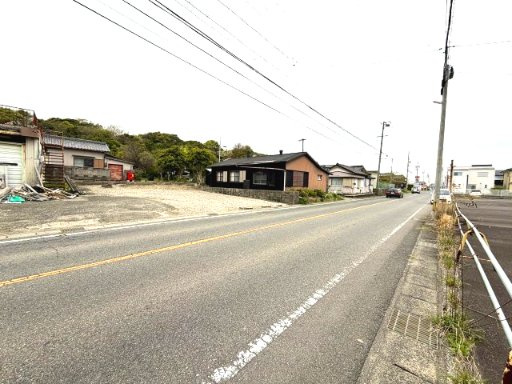 知多郡美浜町大字布土字梅之木の前面道路含む現地写真