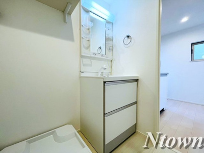 【独立洗面台】 | BiBan'z I(ビバンズウノ) | 独立洗面台です