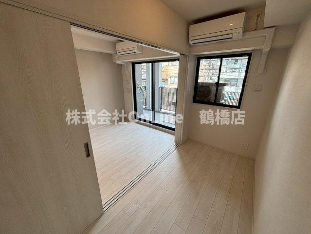 スプランディッド玉造の寝室