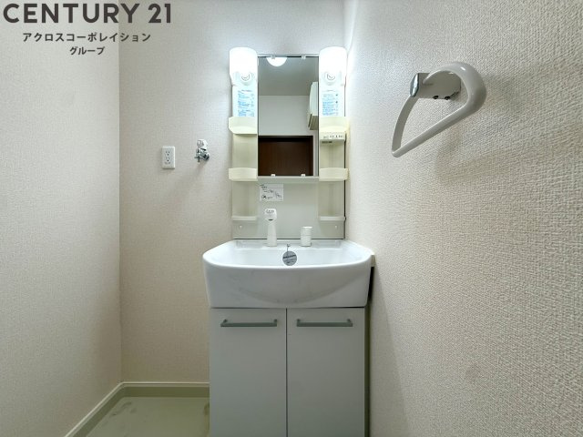 室内に洗濯機置き場があります
