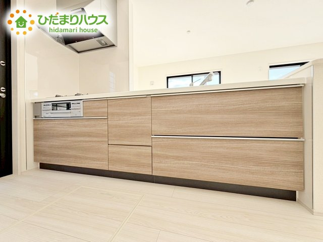 【キッチン】 | ひたちなか足崎20期　新築戸建　1号棟 | 料理をしながらでも、ご家族との会話を楽しめる対面式キッチン♪