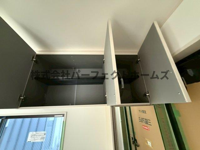 太秦緑ヶ丘戸建　賃貸の収納|ちょっとした収納スペースも充実しています