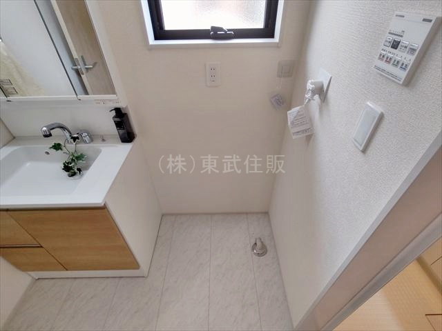 【ランドリースペース】 | 鶴ヶ島市脚折第二十七 | 洗濯機置き場